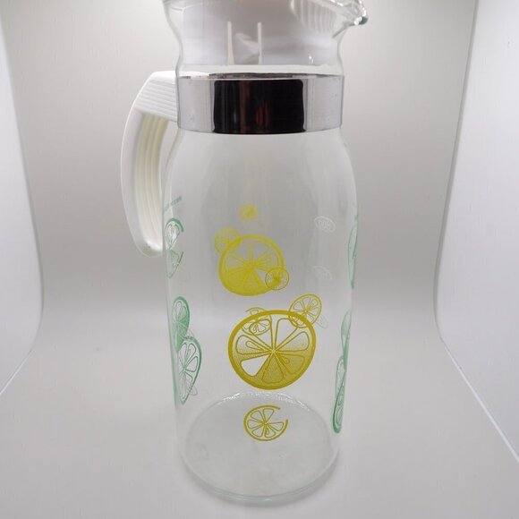Retro lemonade pitcher (glass, plastic) - Picture 2 of 3